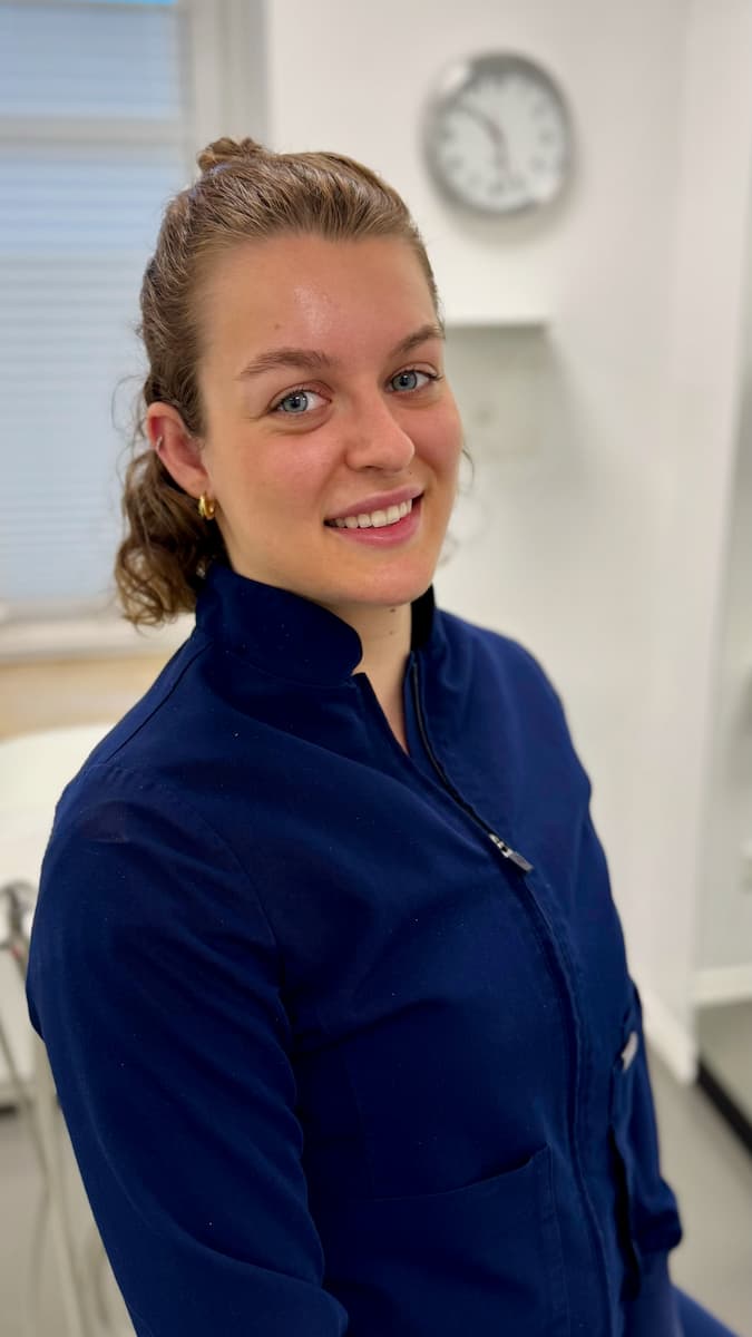 Melina – Prophylaxe-Spezialistin